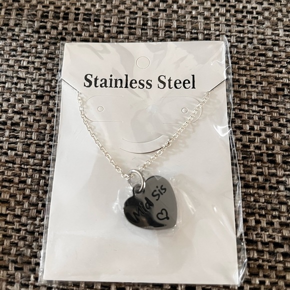 Middle sister stainless steel heart necklace 20 inch chain Mid Sis NEW WITH TAGS - Picture 4 of 6